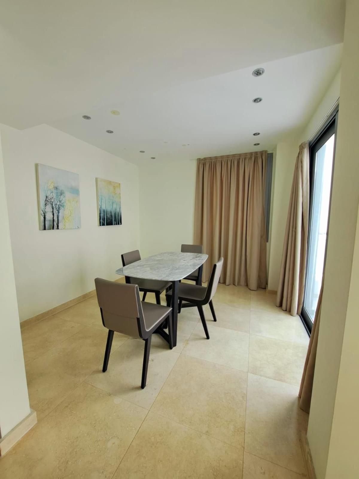 Aphrodite Plaza Larnaca Zewnętrze zdjęcie