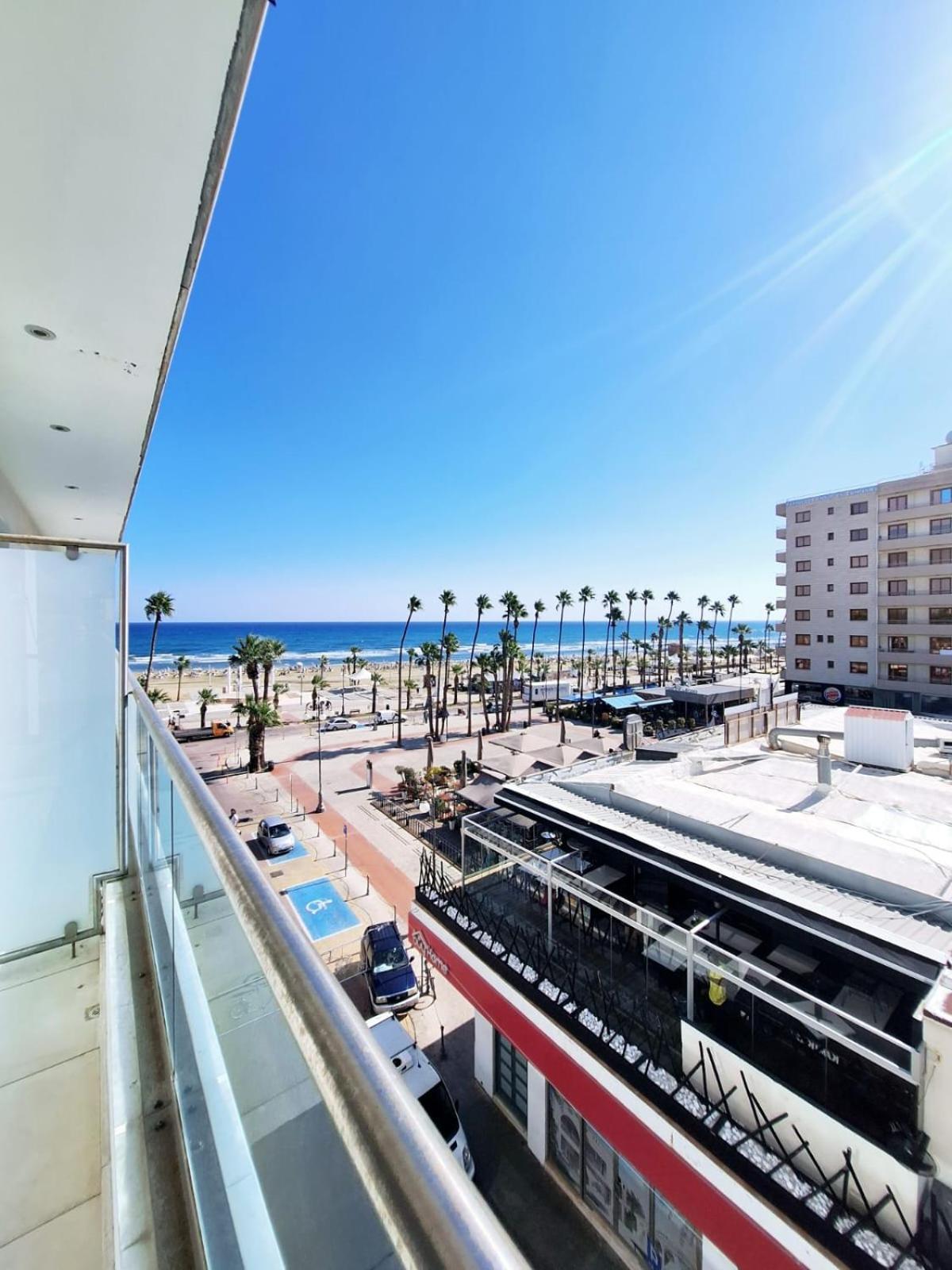 Aphrodite Plaza Larnaca Zewnętrze zdjęcie
